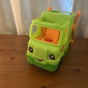 Fisher-Price Little People Recycling Garbage Truck Toy Musical Talking Toy Works